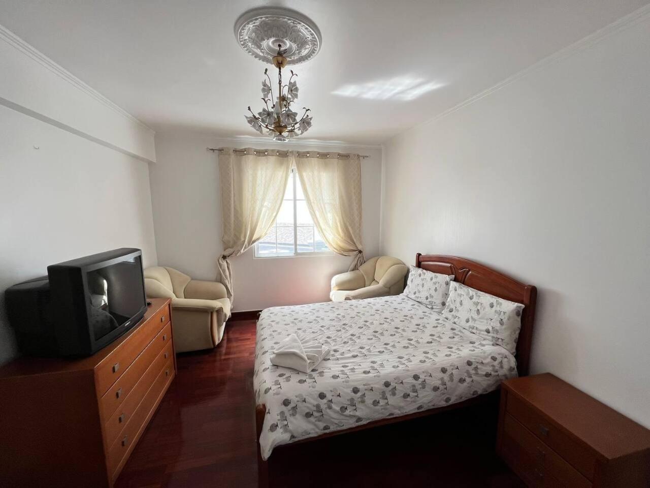 Comfortable 2-Bedroom Apartment For Relaxing Stays Funchal  Zewnętrze zdjęcie
