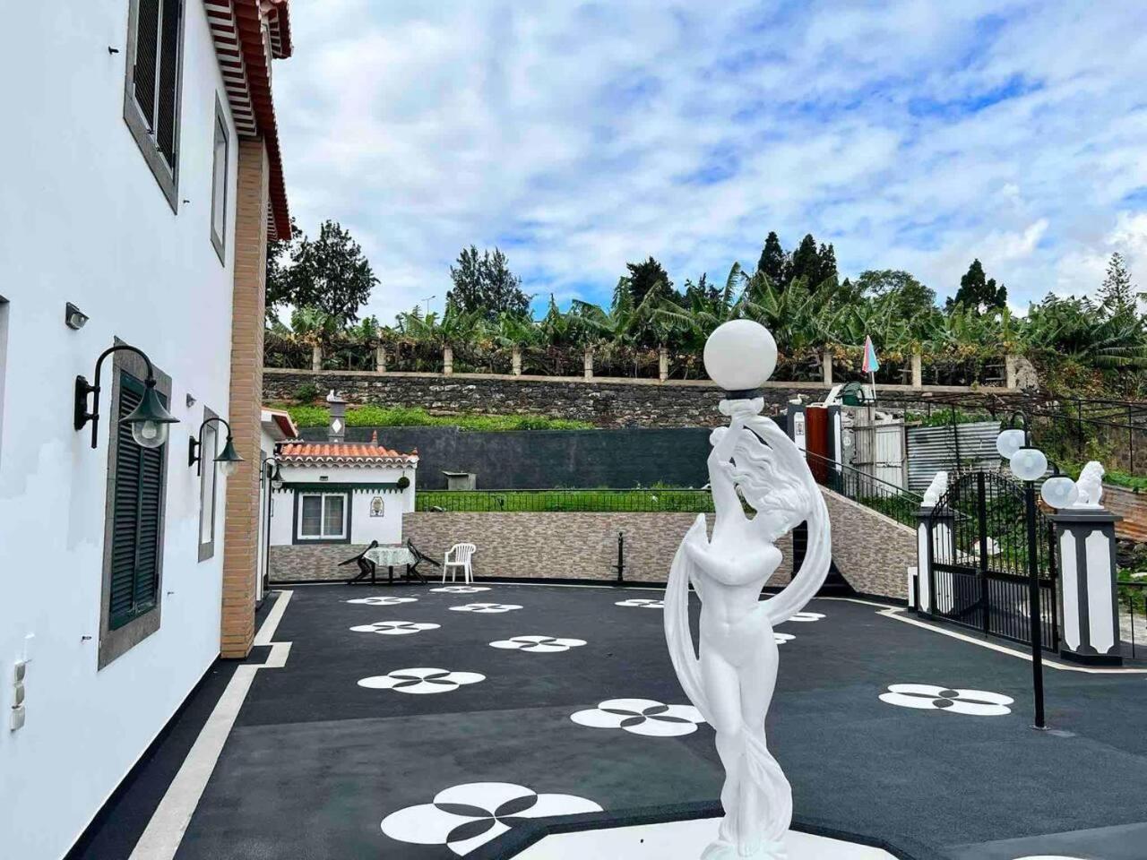 Comfortable 2-Bedroom Apartment For Relaxing Stays Funchal  Zewnętrze zdjęcie