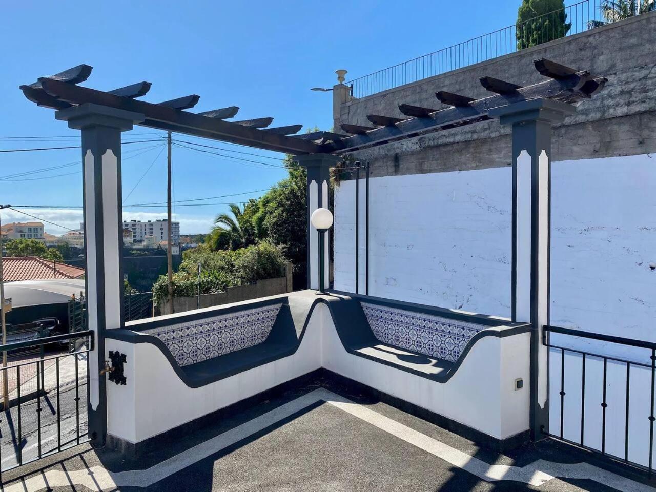 Comfortable 2-Bedroom Apartment For Relaxing Stays Funchal  Zewnętrze zdjęcie